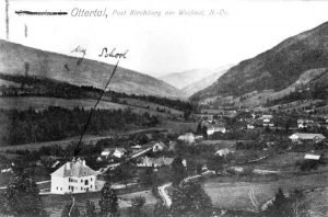 Wittgensteins Schule in Otterthal 1925 mit seinem Autograph "My School" auf der Postkarte